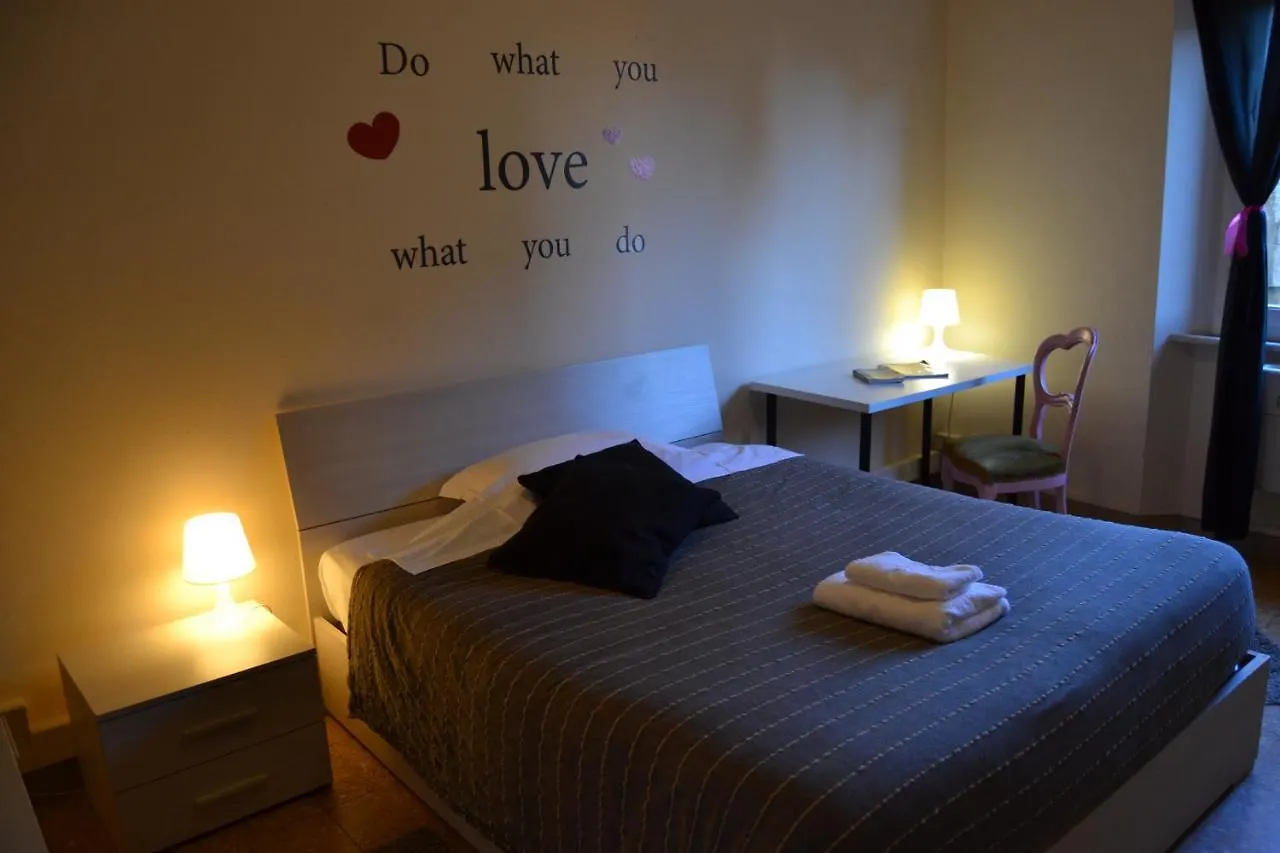 You & Me Bed & Breakfast Pisa 0*,  إيطاليا