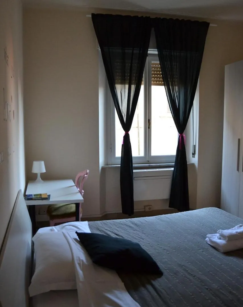 You & Me Bed & Breakfast Pisa