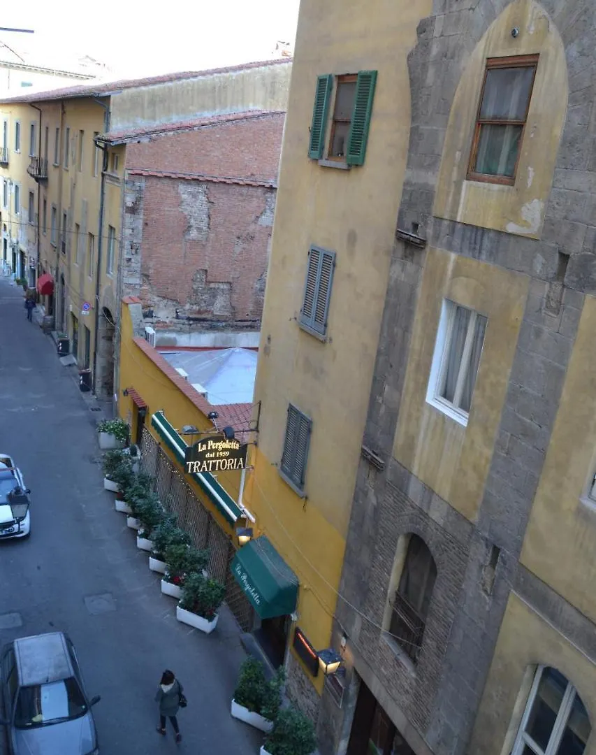 Gasthof You & Me Pisa Italien